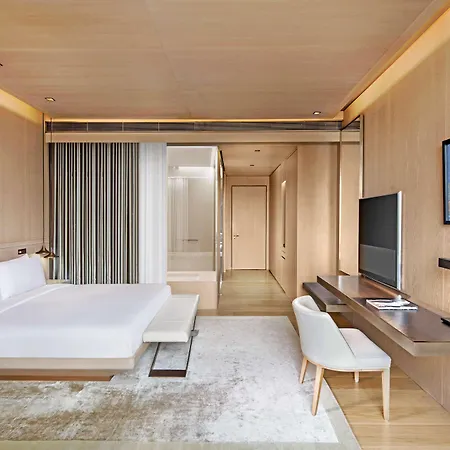 Hyatt Centric Levent 5*